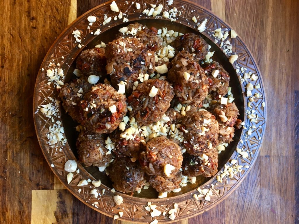 Mediterrane Reisbällchen